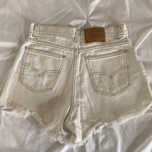 Levis white jean short